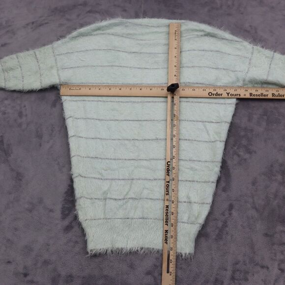 Willow and Clay Sweater Womens S Green Long Fitted Sleeve VNeck Pullover - Picture 3 of 16